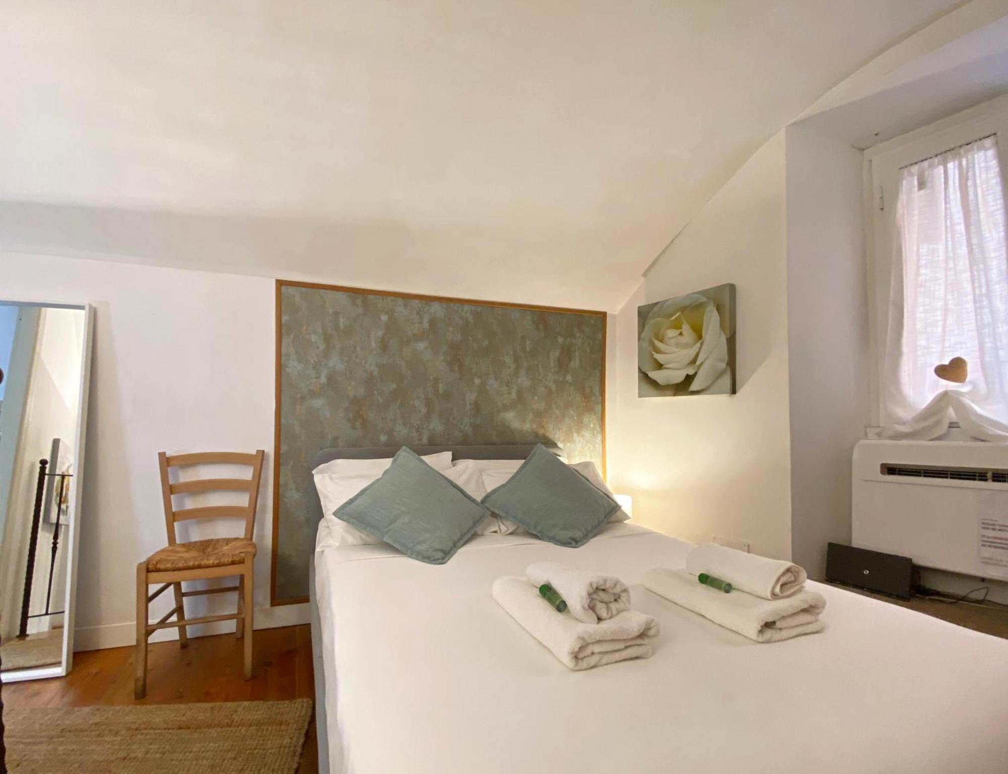 Karma House Deluxe Navona Apartment โรม ภายนอก รูปภาพ